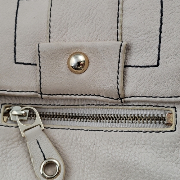 Etienne Aigner Private Collection Leather Bag EUC - Picture 14 of 15